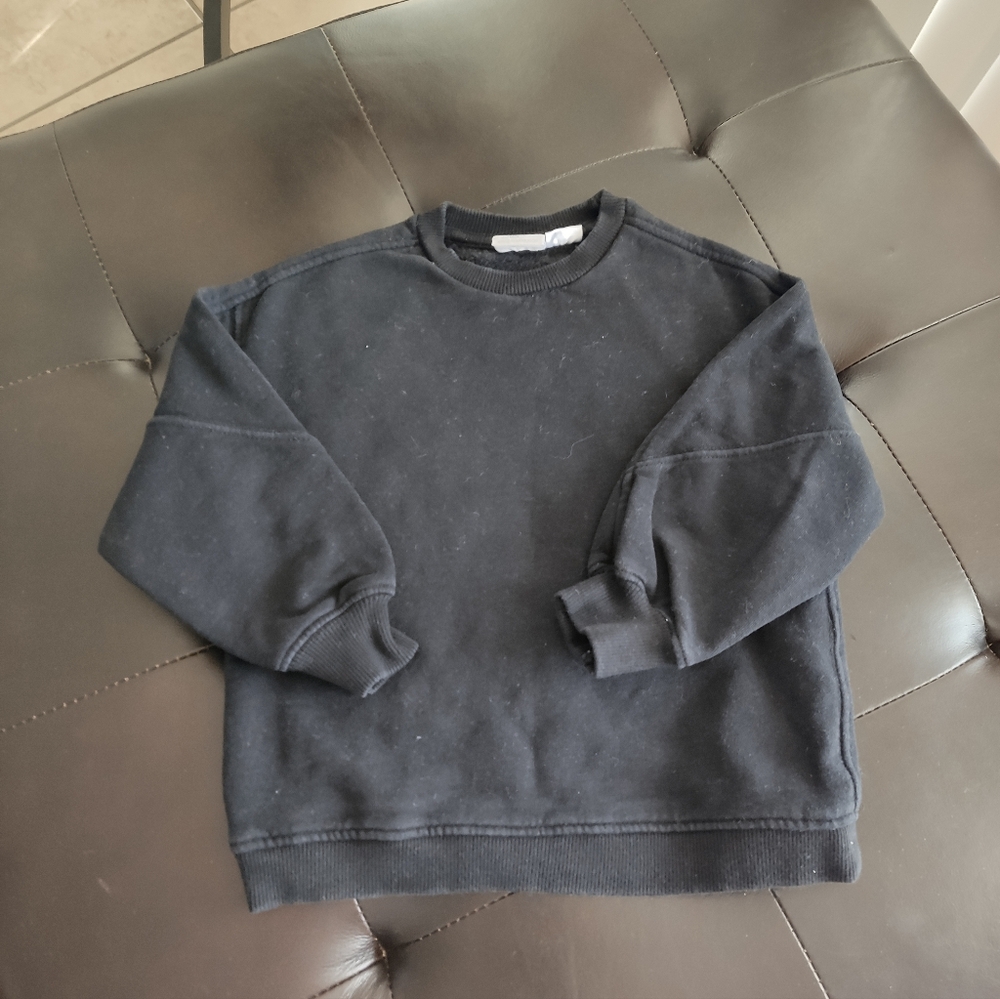 Zara Little Kid's Black Crewneck Sweater Size 3/4